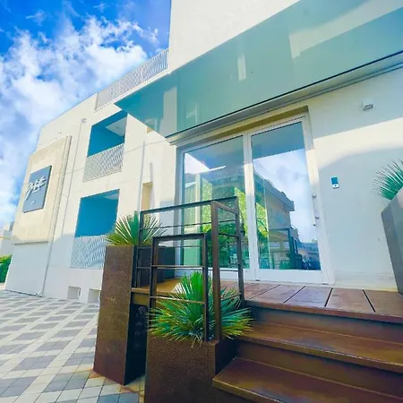 Gobetti Apartsuite Aparthotel Porto Cesareo